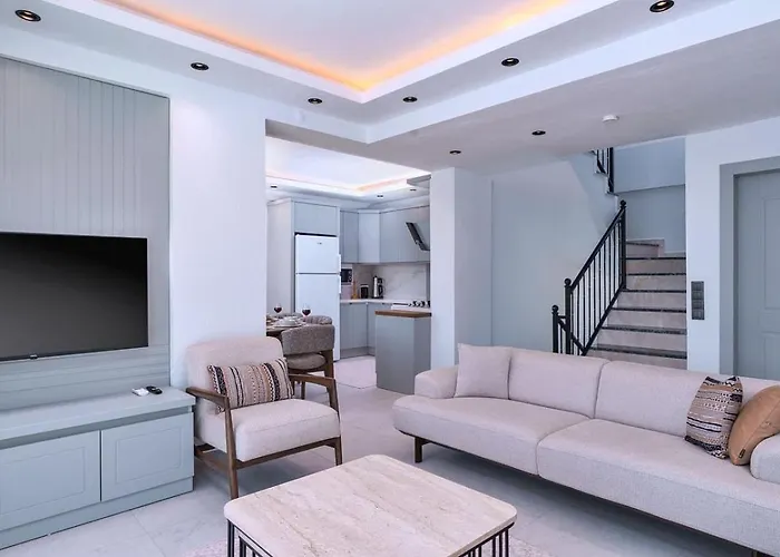 3 Bedroom Seaview With Private Pool Hot Tub Kalkan