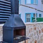 Villa 3 Bedroom Seaview With Private Pool Hot Tub *