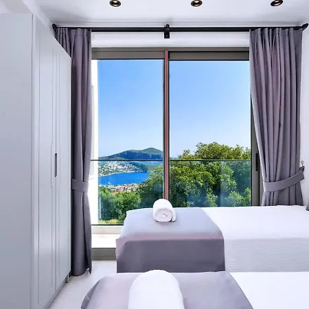 וילה 3 Bedroom Seaview With Private Pool Hot Tub