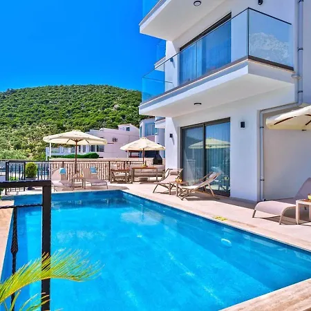 Vila 3 Bedroom Seaview With Private Pool Hot Tub